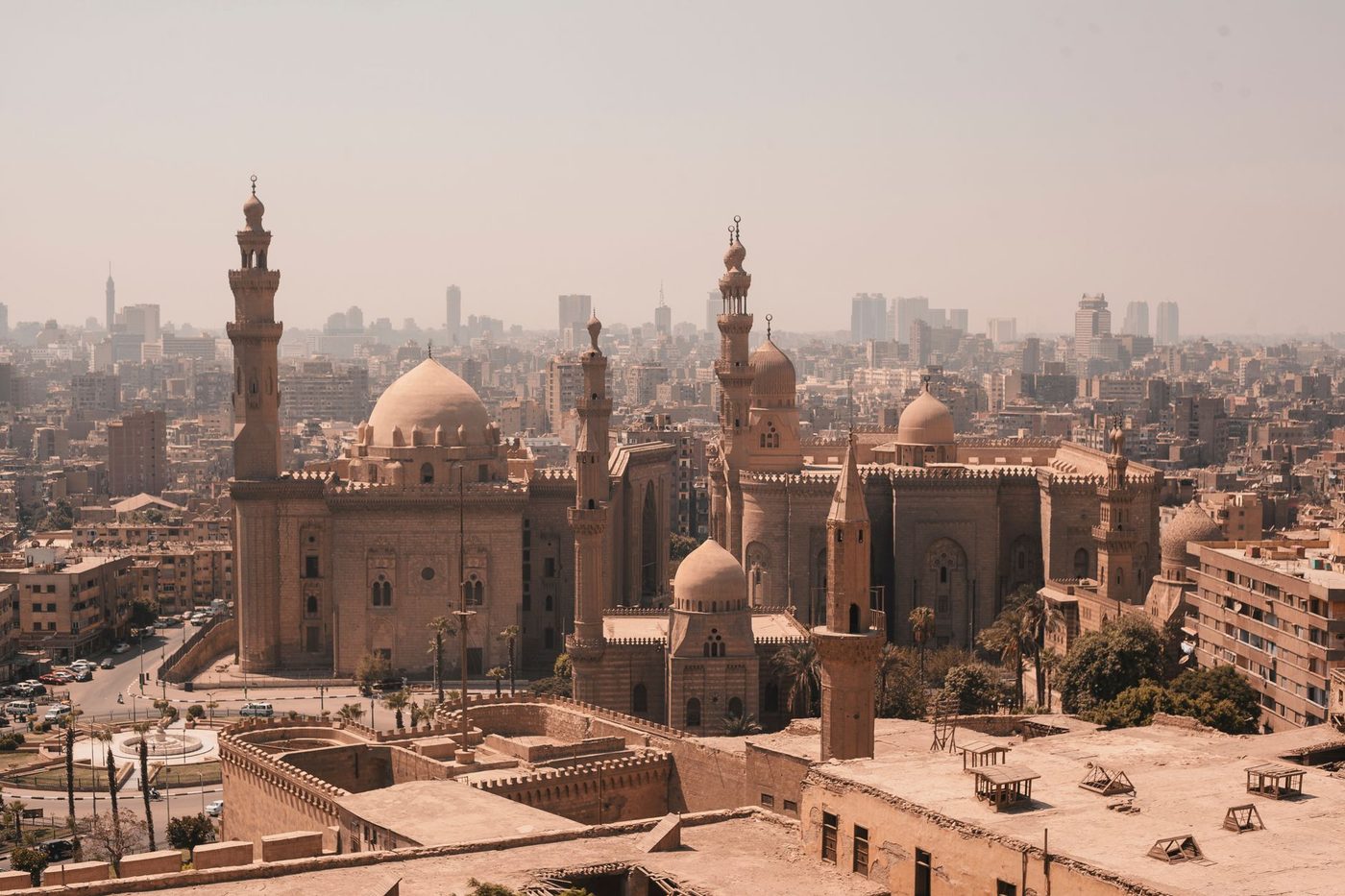معالم القاهرة بين النيل والمآذن التاريخية